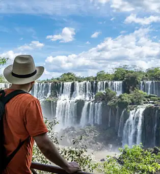 Conoce una maravilla natural del mundo: Iguazú